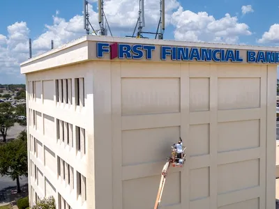 First Financial Bank in San Angelo exterior paint